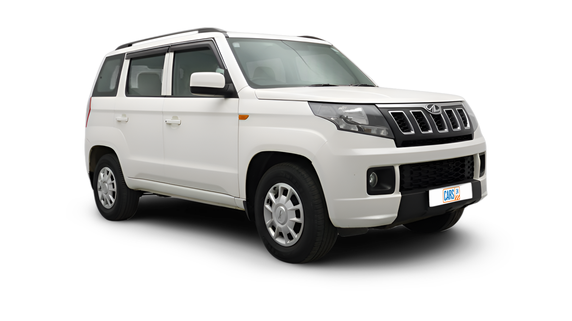 Mahindra TUV300-img